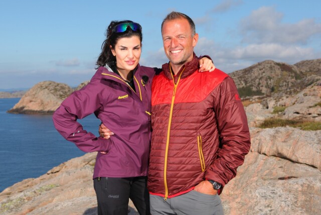 KLAR FOR EN UTFORDRING: Aylar får mye å bryne seg på i kampen om å bli Norges tøffeste kjendis. Her sammen med programleder Tom Stiansen. Foto: TVNorge KLAR FOR EN UTFORDRING: Aylar får mye å bryne seg på i kampen om å bli Norges tøffeste kjendis. Her sammen med programleder Tom Stiansen. Foto: TVNorge